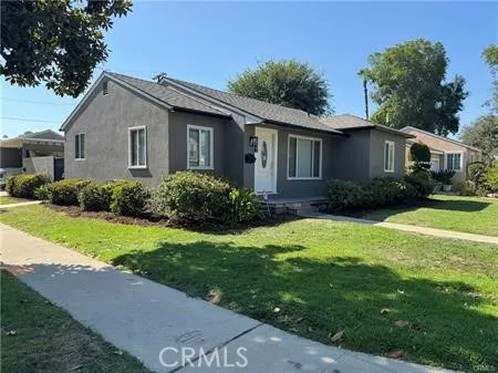 6837 Oak Park Avenue