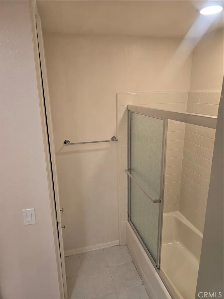 335 Adams #106 Glendale, CA 91206