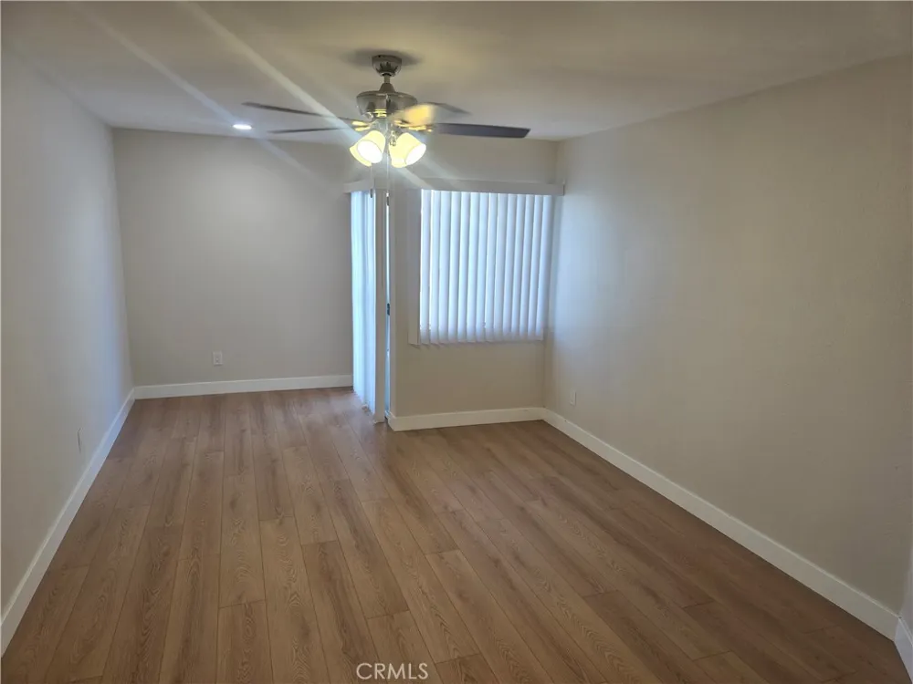 335 Adams #106 Glendale, CA 91206