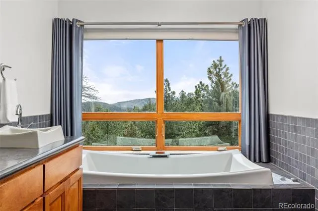 729 Sawmill Road Loveland, CO 80537