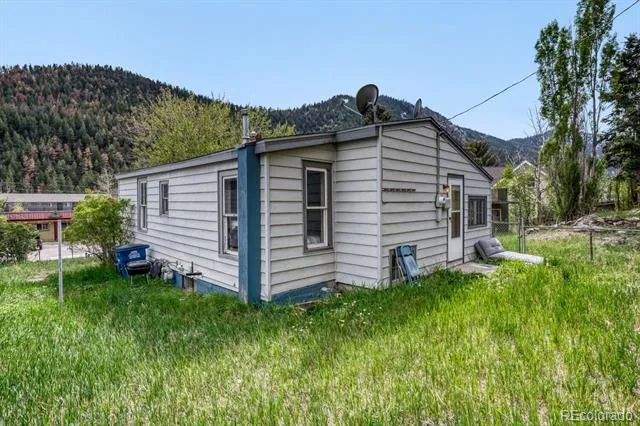327 Virginia Street Idaho Springs, CO 80452