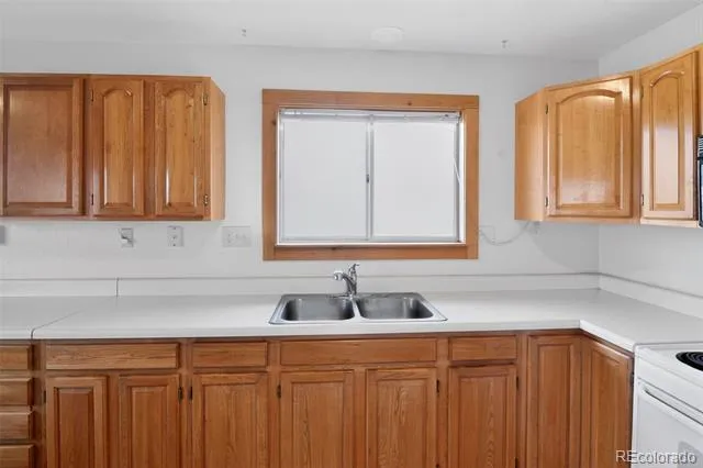 144 Outlaw Court Jefferson, CO 80456