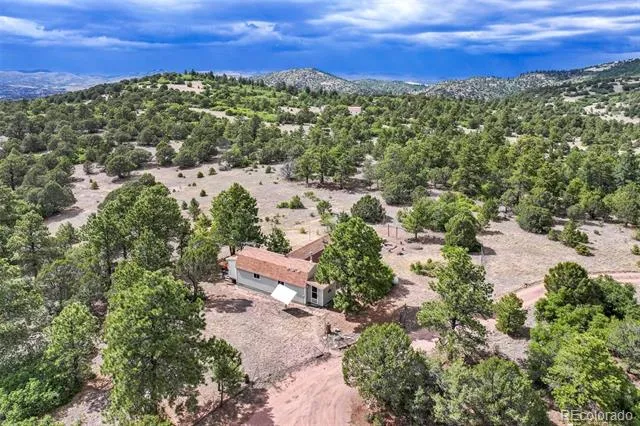 433 Antler Hill Trail Canon City, CO 81212