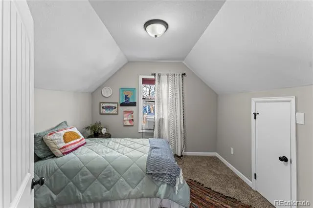 322 Nichols Court Colorado Springs, CO 80905