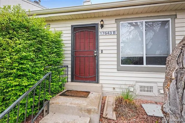 17643 E Loyola Drive #B Aurora, CO 80013