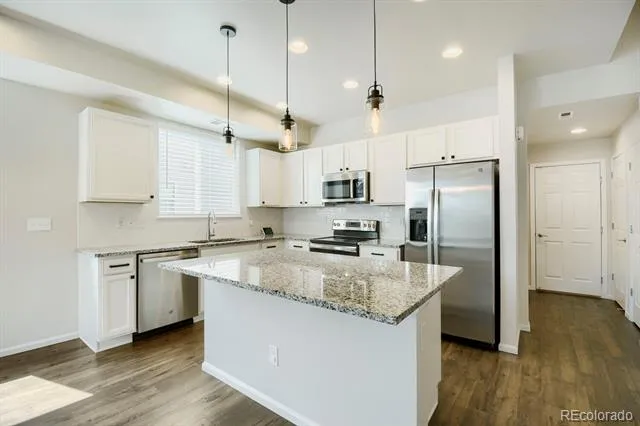 19007 E 64th Avenue Denver, CO 80249