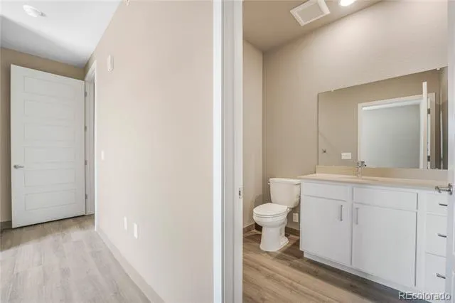 12983 W Ida Avenue #401 Littleton, CO 80127