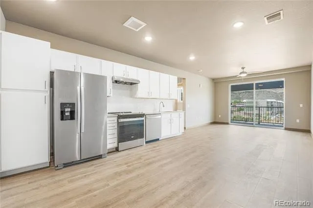 12983 W Ida Avenue #401 Littleton, CO 80127