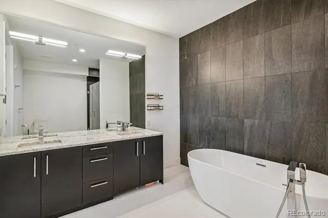 4294 E 8th Place Denver, CO 80220