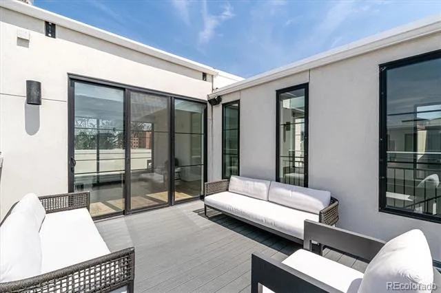 4294 E 8th Place Denver, CO 80220