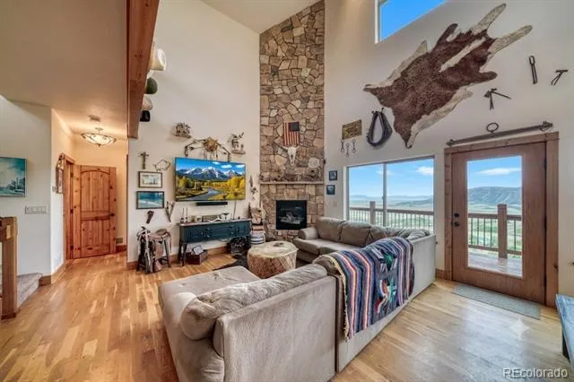 2977 High Creek Road Fairplay, CO 80440