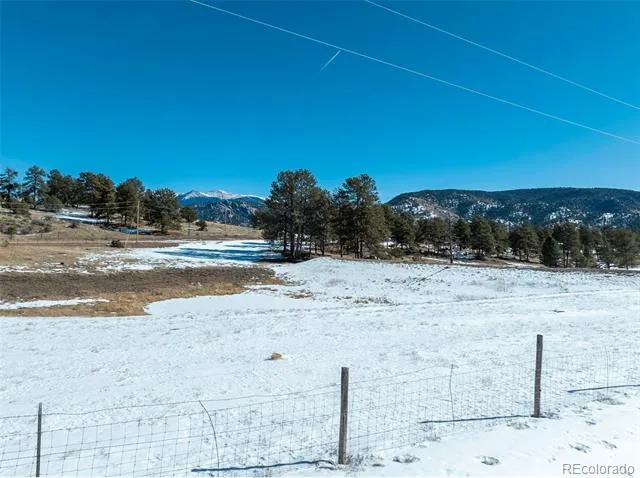 146 Pennsylvania Avenue Florissant, CO 80816