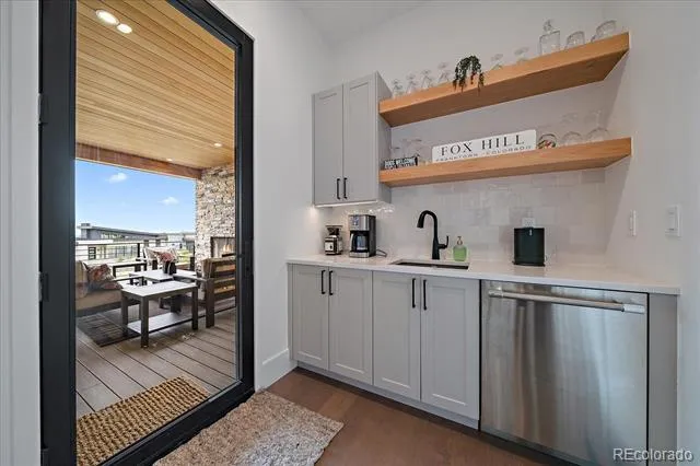 2380 Fox View Trail Franktown, CO 80116