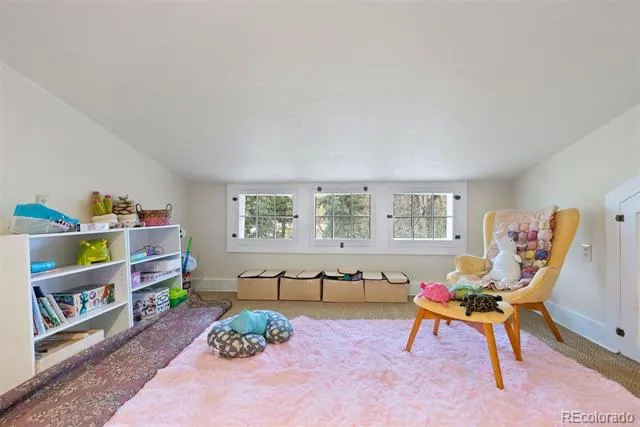 1515 W Cheyenne Road Colorado Springs, CO 80906