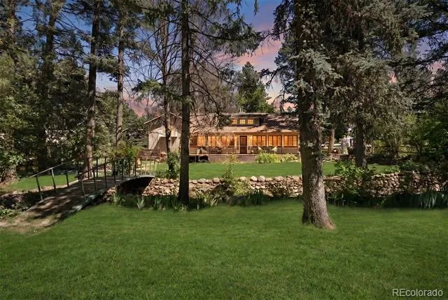 1515 W Cheyenne Road Colorado Springs, CO 80906