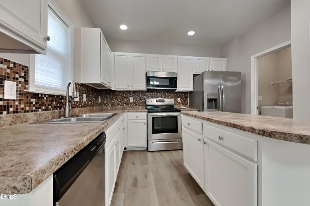 308 Collinsworth Drive Clayton, NC 27527