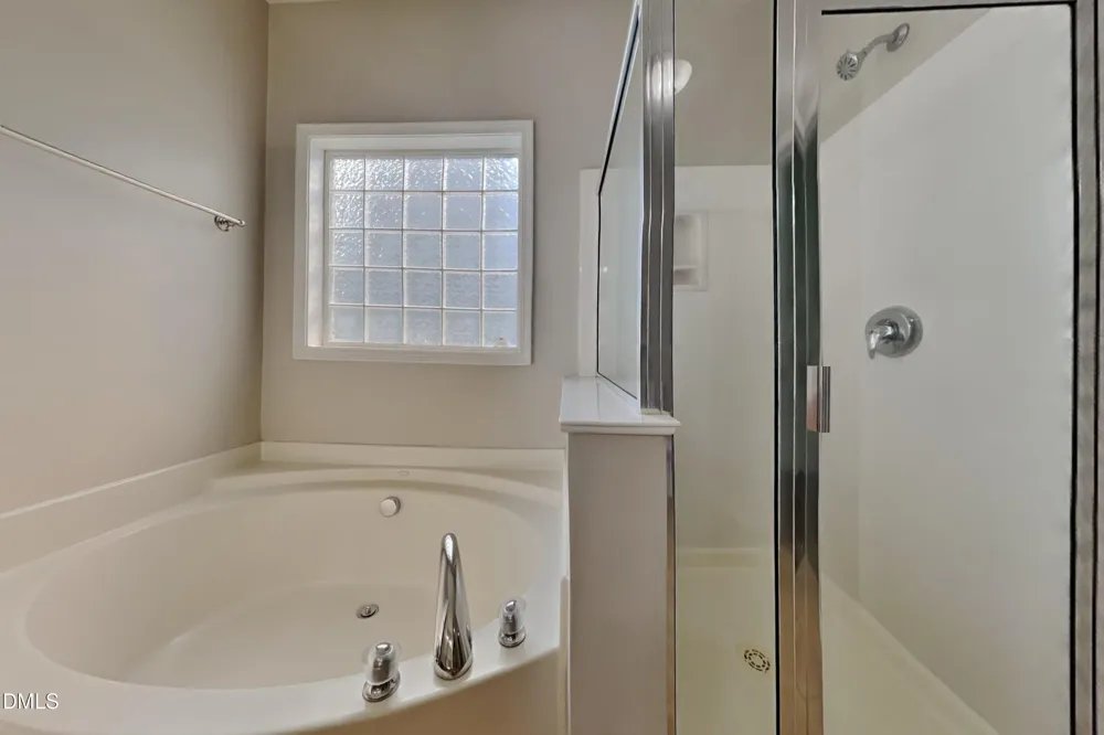 308 Collinsworth Drive Clayton, NC 27527