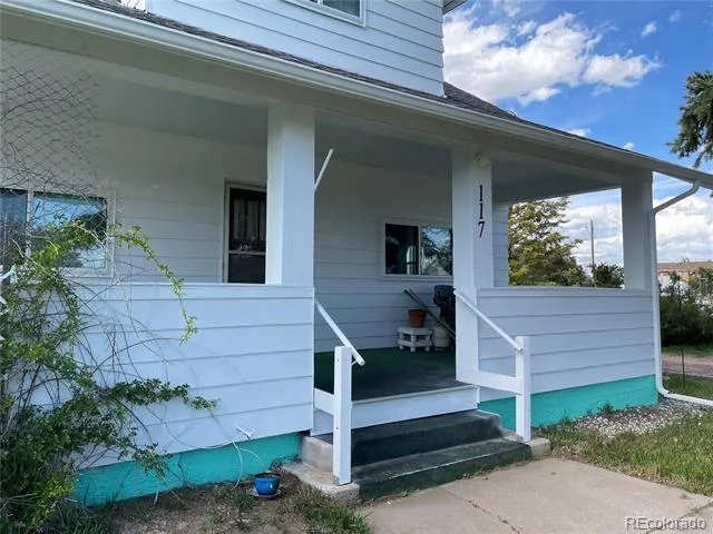 117 Lincoln Avenue Arriba, CO 80804