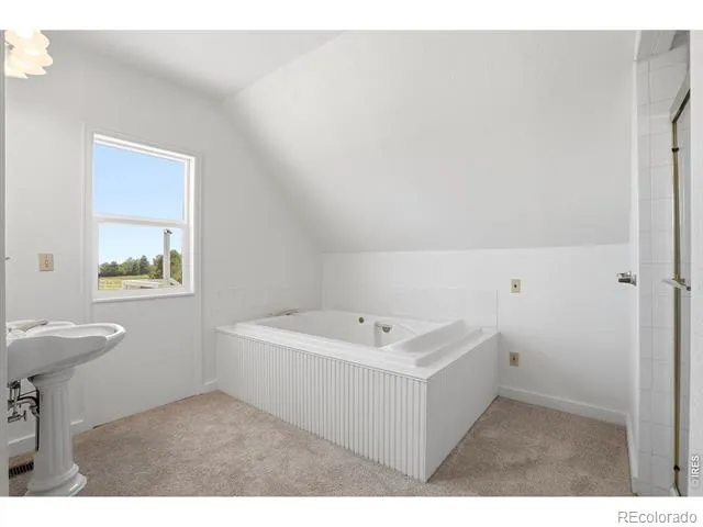 677 County Road 18 Longmont, CO 80504