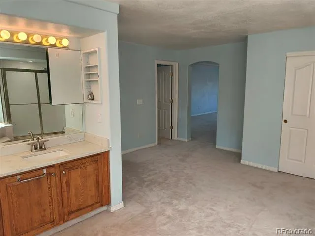 10145 Charissglen Lane Highlands Ranch, CO 80126