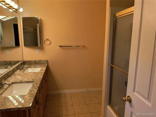 10145 Charissglen Lane Highlands Ranch, CO 80126