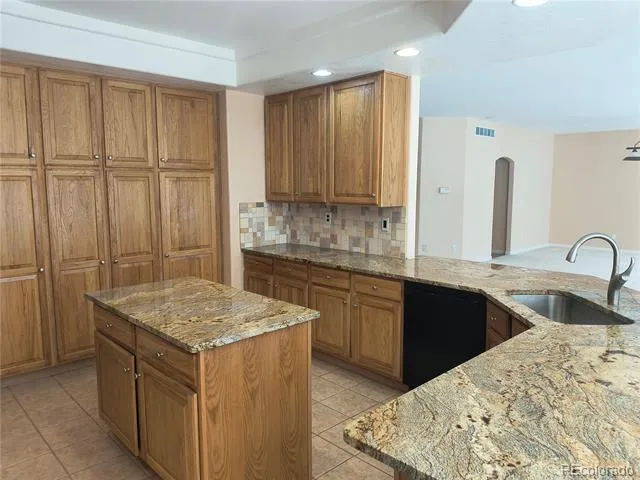 10145 Charissglen Lane Highlands Ranch, CO 80126