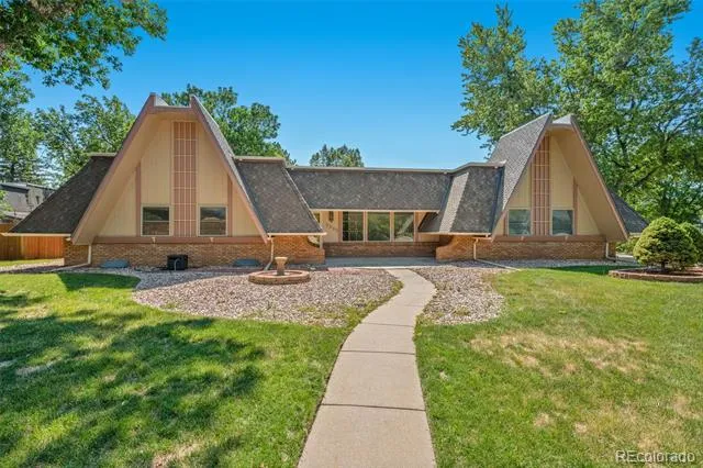 7296 S Chase Court Littleton, CO 80128