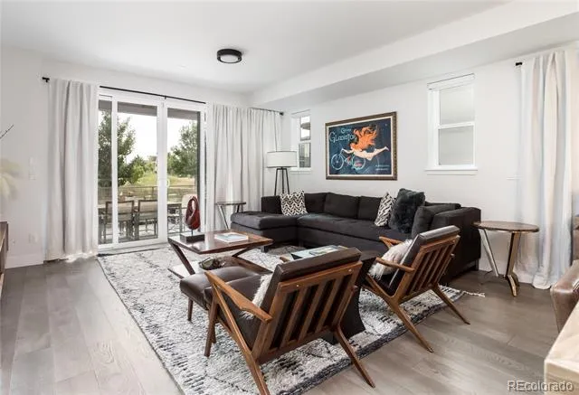 43 S Oneida Court Denver, CO 80230