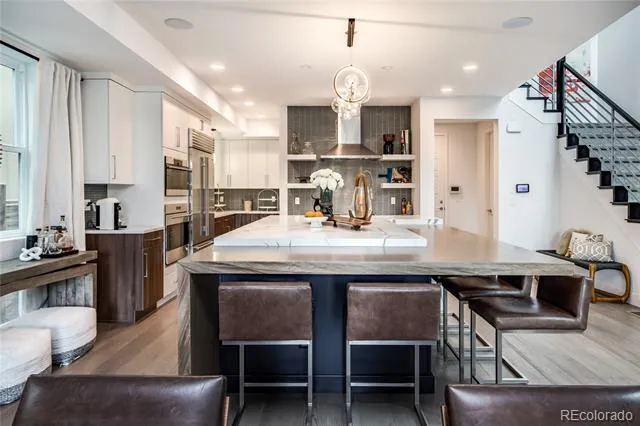 43 S Oneida Court Denver, CO 80230
