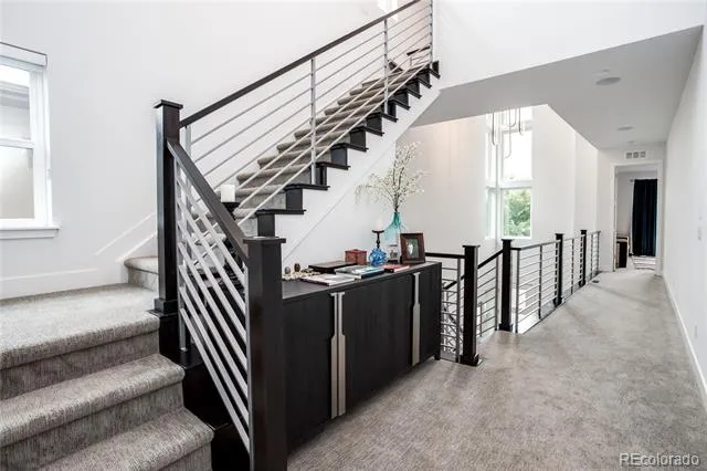 43 S Oneida Court Denver, CO 80230