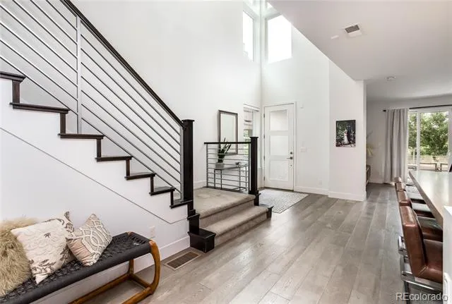 43 S Oneida Court Denver, CO 80230