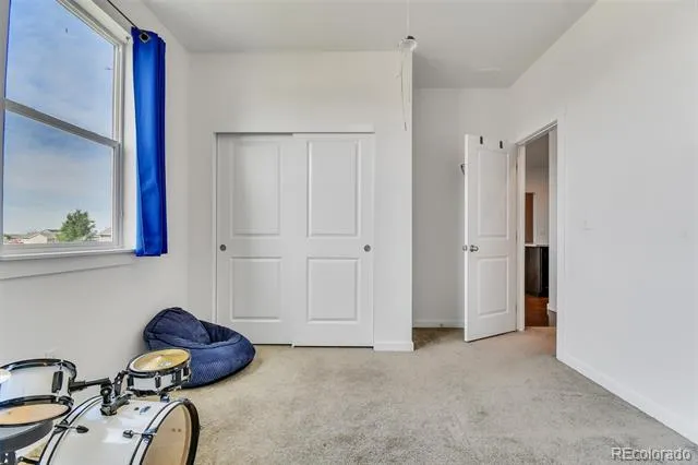 525 Foxtail Drive Hudson, CO 80642