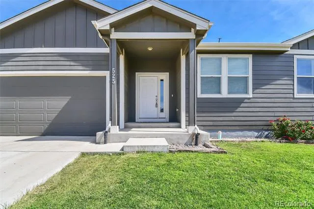 525 Foxtail Drive Hudson, CO 80642