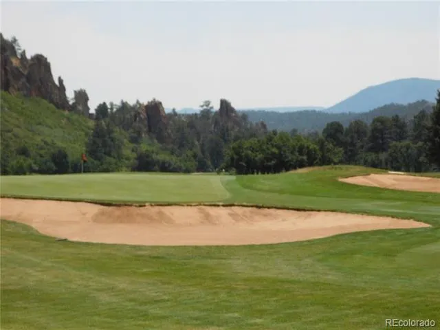 5980 Country Club Drive Larkspur, CO 80118