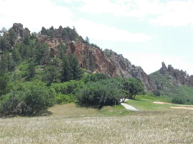 5980 Country Club Drive Larkspur, CO 80118