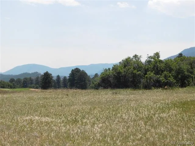 5980 Country Club Drive Larkspur, CO 80118
