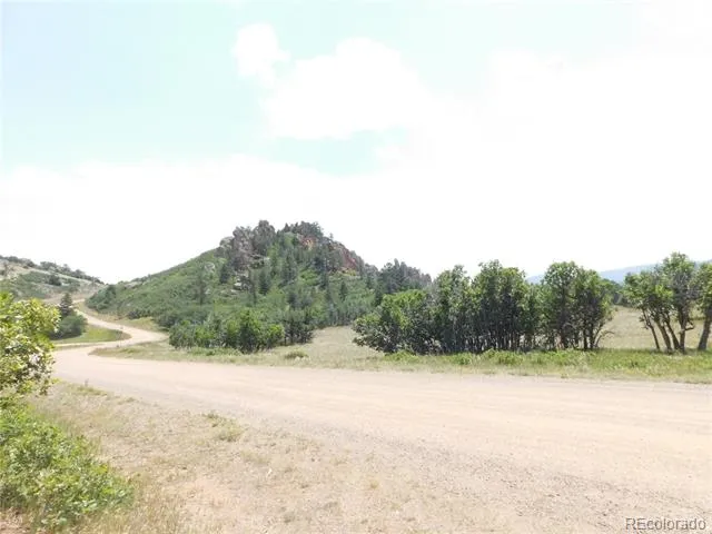 5980 Country Club Drive Larkspur, CO 80118