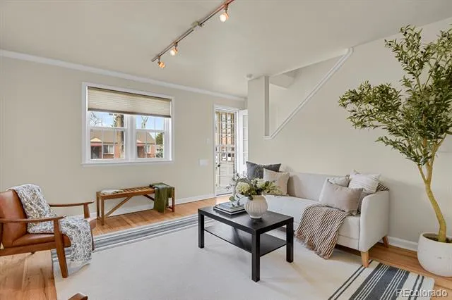 1232 Krameria Street Denver, CO 80220