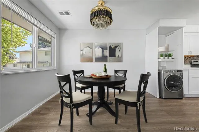 1182 S Eagle Circle #B Aurora, CO 80012