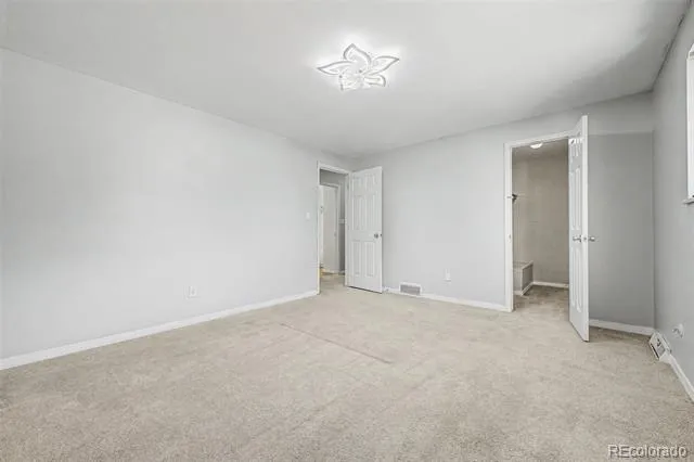 1182 S Eagle Circle #B Aurora, CO 80012