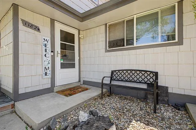 1182 S Eagle Circle #B Aurora, CO 80012