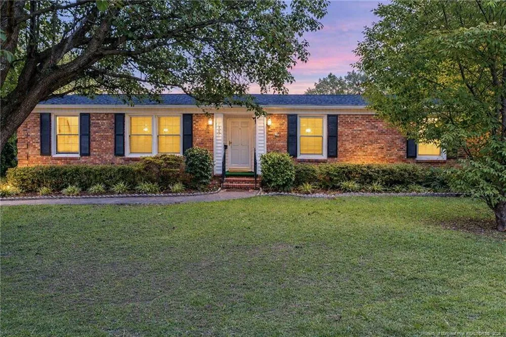 1501 Skycrest Drive Fayetteville, NC 28304