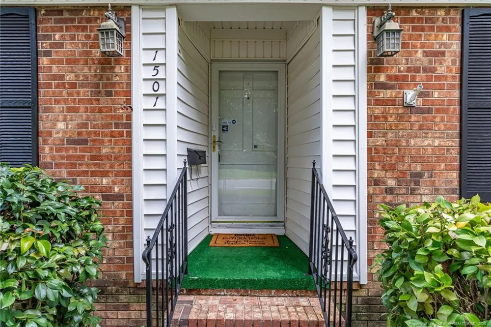 1501 Skycrest Drive Fayetteville, NC 28304