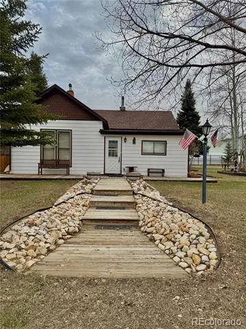 453 Mckinley Street Walden, CO 80480