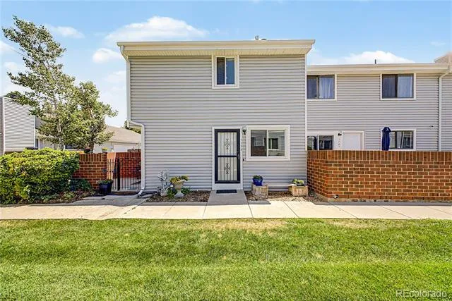 1739 W 102nd Avenue Denver, CO 80260