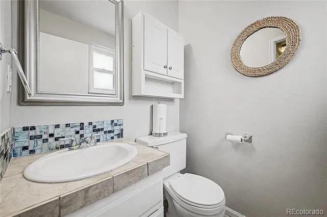 1739 W 102nd Avenue Denver, CO 80260