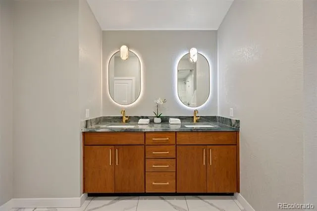 11070 W 72nd Place Arvada, CO 80005