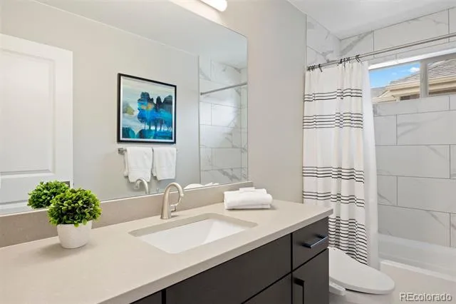 11070 W 72nd Place Arvada, CO 80005