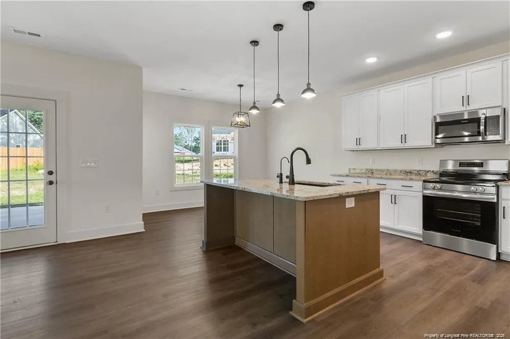 644 W Summerchase Drive Fayetteville, NC 28311