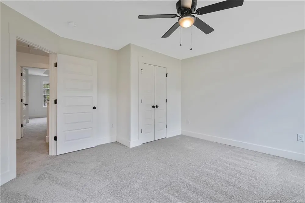 644 W Summerchase Drive Fayetteville, NC 28311
